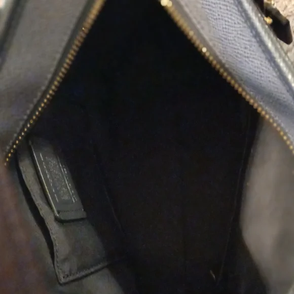 🖤 Coach Small City Tote | Midnight Navy / Black Crossgrain Leather | Gold HW - Picture 5 of 12